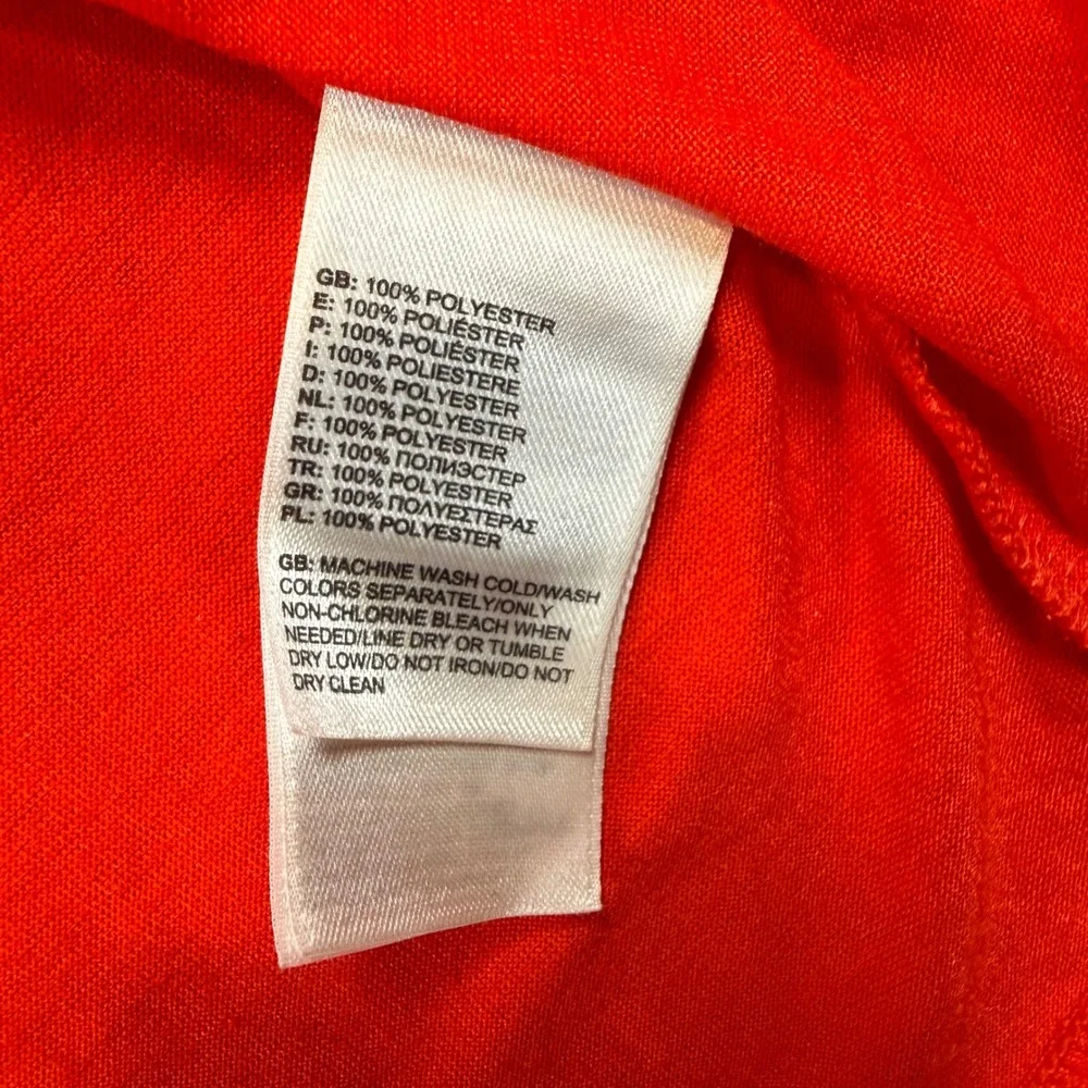 The North Face T-Shirt Mens XL Red NYC Marathon 2013 VaporWick Graphic Tee